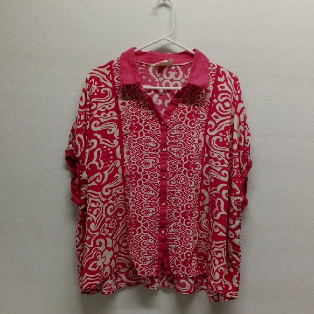 Umgee Pink and Cream Swirl Floral Print Button Down Blouse